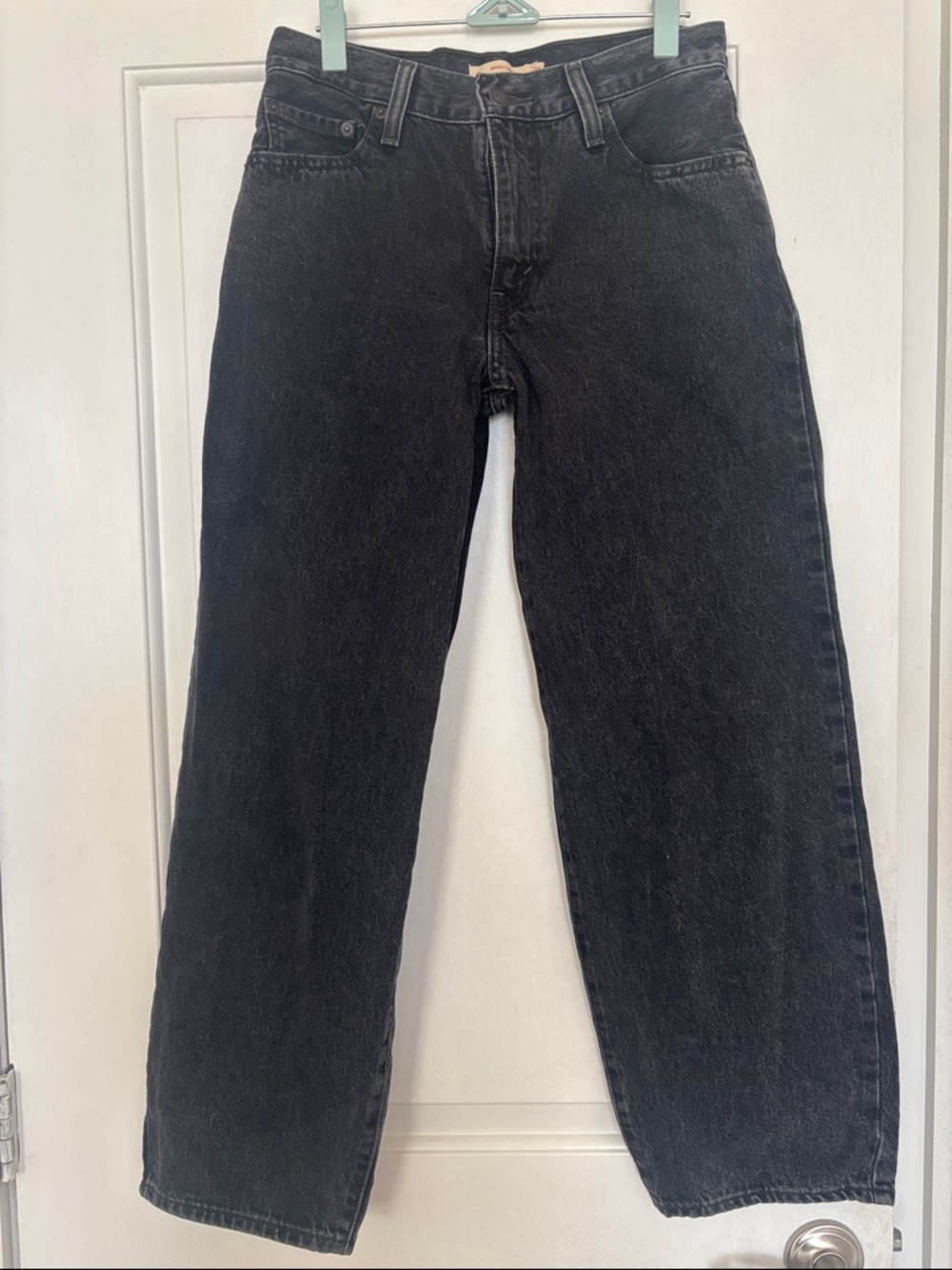 Levi's Baggy Dad Jeans in Black, 25x30 - Picture 2 of 7